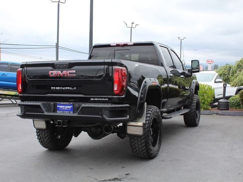 Used 2022 GMC Sierra 3500 Denali w/ Denali Ultimate Package AWD/4WD image 6