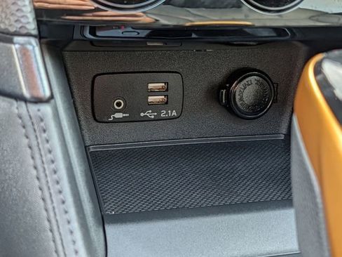 Used 2025 Subaru Forester Wilderness w/ Convenience Package AWD/4WD image 17