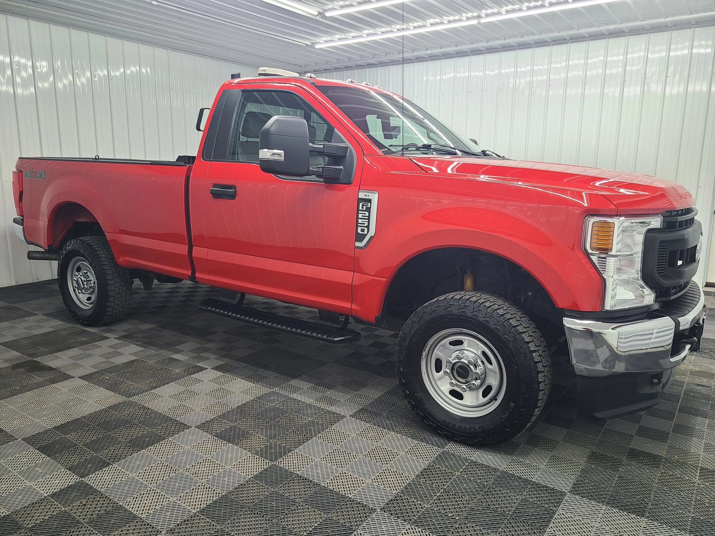 Used 2020 Ford F250 XL w/ Power Equipment Group AWD/4WD image 1