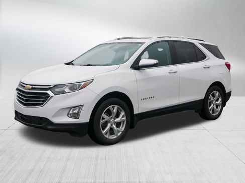 Used 2021 Chevrolet Equinox Premier image 3