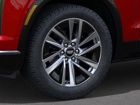 New 2026 Cadillac Vistiq Luxury w/ LPO, Floor Liner Package image 9