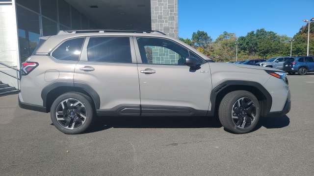 New 2026 Subaru Forester Touring AWD/4WD image 8