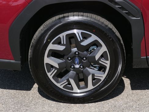 Used 2026 Subaru Forester Premium AWD/4WD image 10