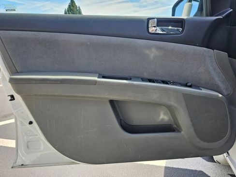 Used 2007 Nissan Sentra 2.0 S w/ Convenience Plus Pkg FWD image 18