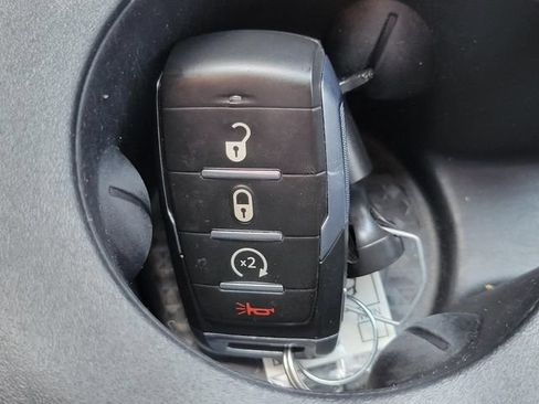 Used 2023 RAM 1500 Big Horn AWD/4WD image 8