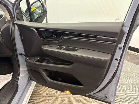 New 2026 Honda Odyssey Elite image 16