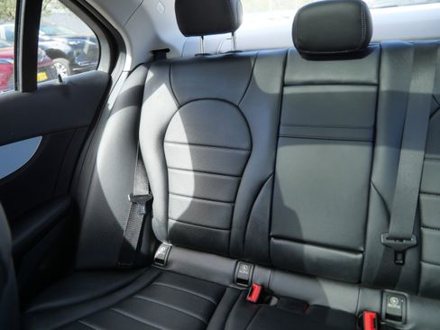 Used 2016 Mercedes-Benz C 300 4MATIC Sedan image 12