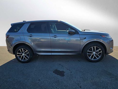 Used 2025 Land Rover Discovery Sport S image 6