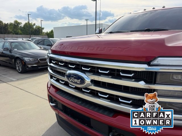 Used 2024 Ford F250 Platinum AWD/4WD image 2
