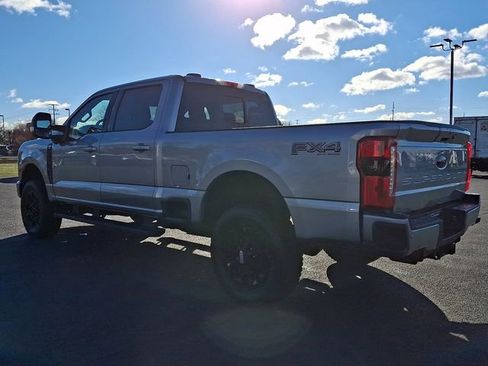 Used 2024 Ford F250 XLT w/ Black Appearance Package image 7