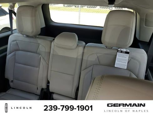 New 2025 Lincoln Navigator L Reserve image 20