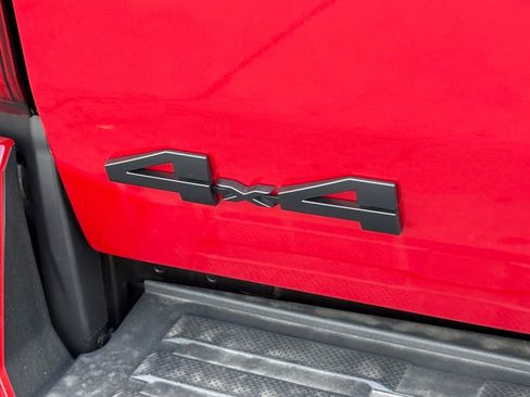 New 2025 Toyota Tacoma TRD Off-Road image 12