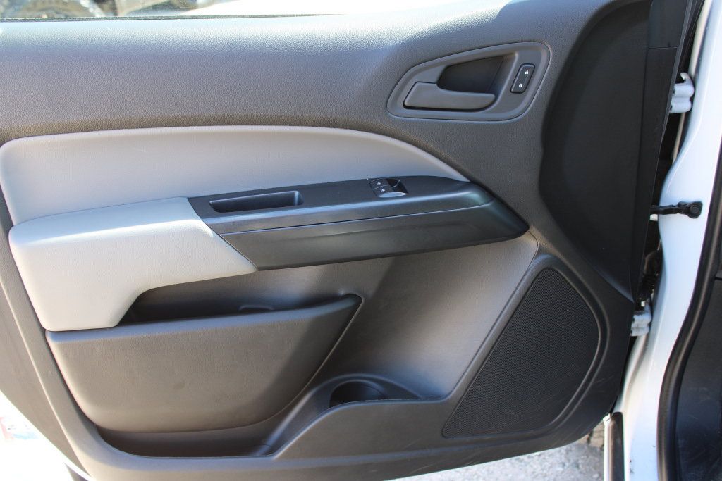 Used 2016 Chevrolet Colorado W/T w/ WT Convenience Package RWD image 28