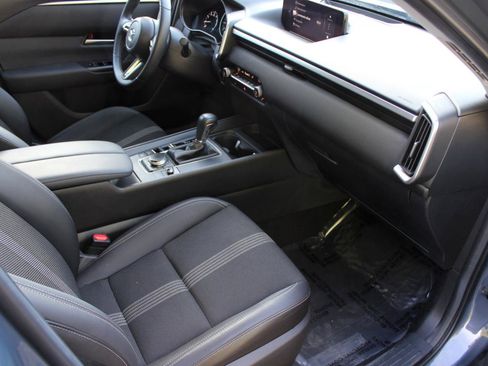 Used 2025 MAZDA CX-50 AWD 2.5 S w/ Preferred Package image 21