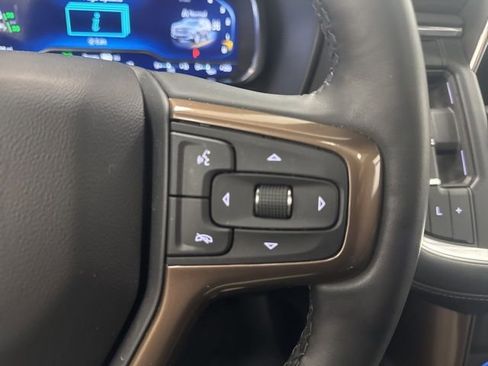 Used 2024 Chevrolet Suburban High Country AWD/4WD image 14