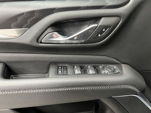 Used 2023 GMC Yukon Denali image 19