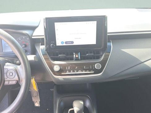 Used 2024 Toyota Corolla LE image 18