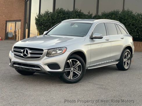 Used 2016 Mercedes-Benz GLC 300 w/ Premium Package image 22