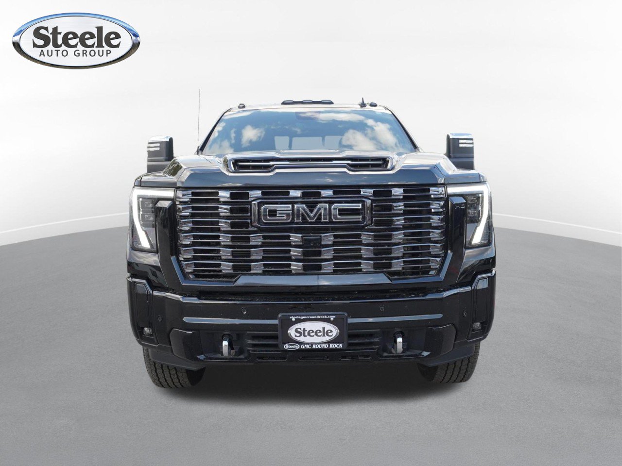Used 2026 GMC Sierra 2500 Denali Ultimate w/ LPO, GMC Protection Package AWD/4WD image 2