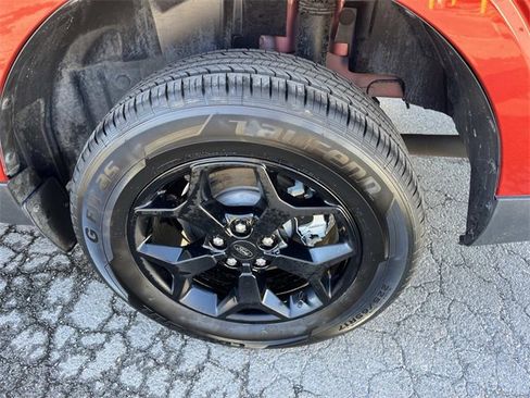 Used 2022 Ford Maverick Lariat w/ Equipment Group 500A Standard image 11