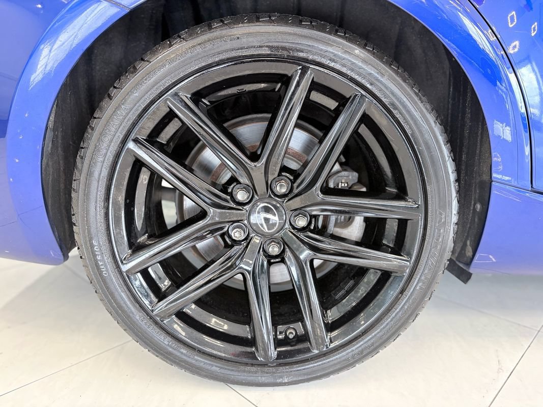 Used 2020 Lexus IS 300 F Sport w/ Blackline Edition AWD/4WD image 40