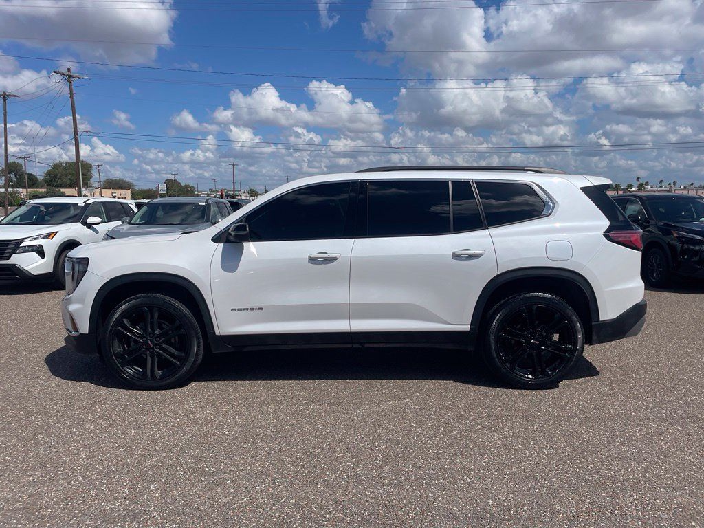 Used 2024 GMC Acadia Elevation w/ Luxury Package FWD image 4