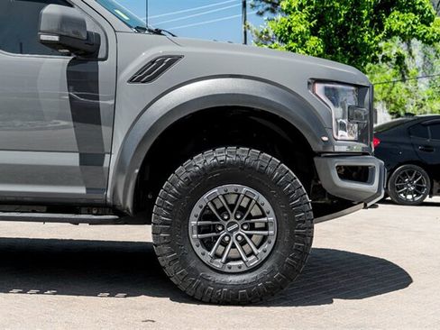Used 2020 Ford F150 Raptor w/ Equipment Group 802A Luxury AWD/4WD image 11