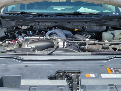 Used 2025 Ford F250 Lariat AWD/4WD image 35