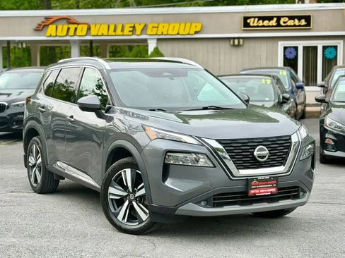 Used 2021 Nissan Rogue SL AWD/4WD image 1
