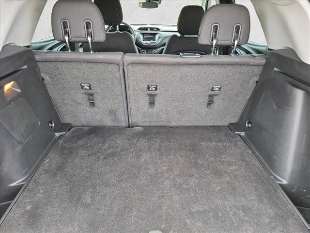 Used 2023 Chevrolet TrailBlazer LT AWD/4WD image 6