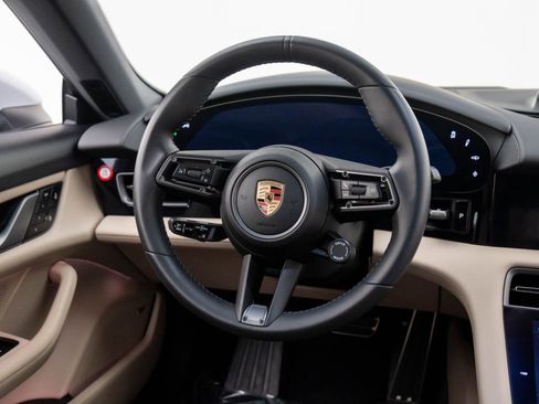 Certified 2025 Porsche Taycan image 12