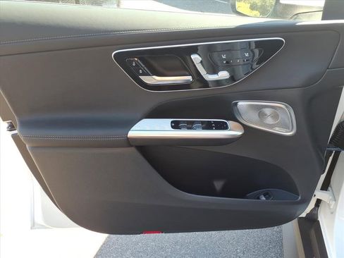 New 2026 Mercedes-Benz GLC 300 4MATIC image 11