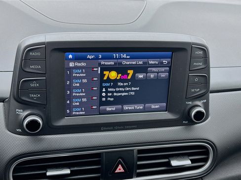 Used 2018 Hyundai Kona SEL image 11