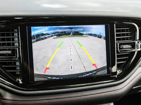 Used 2023 Dodge Durango GT AWD/4WD image 31