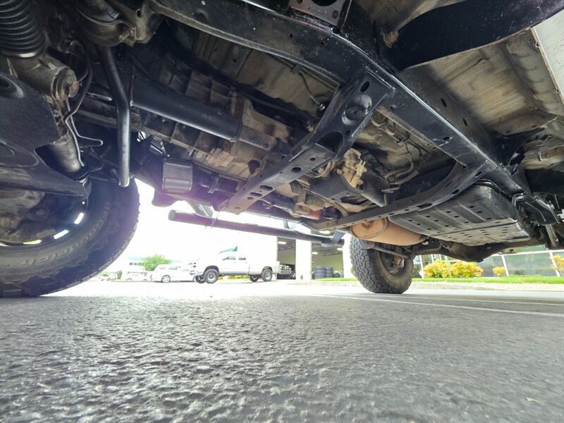 Used 1999 Toyota 4Runner SR5 w/ Upgrade Value Pkg 4 AWD/4WD image 24