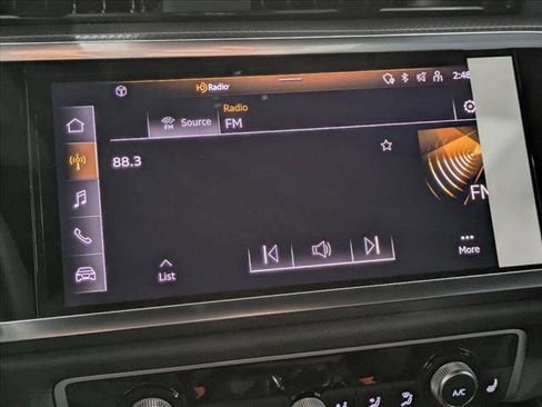 New 2025 Audi Q3 2.0T Premium image 12