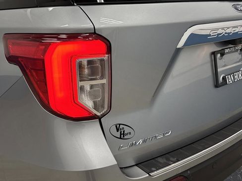 Used 2023 Ford Explorer Limited image 39