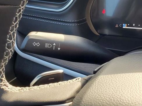 New 2025 Jeep Grand Cherokee L Limited image 19