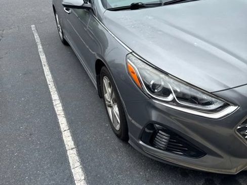 Used 2019 Hyundai Sonata Sport w/ Tech Package 03 FWD image 2