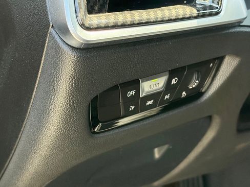 Used 2019 BMW 330i Sedan w/ Convenience Package RWD image 8