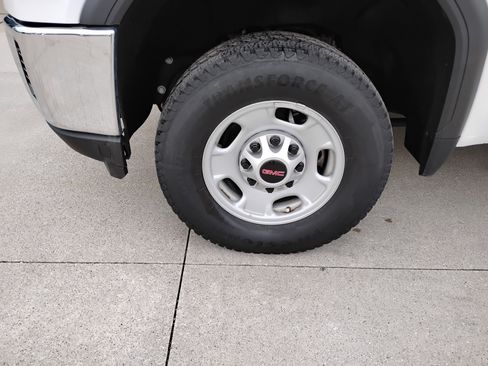 Used 2023 GMC Sierra 2500 Pro w/ Fleet Convenience Package image 22