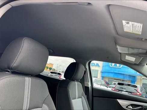 Used 2023 Chevrolet Blazer LT image 26