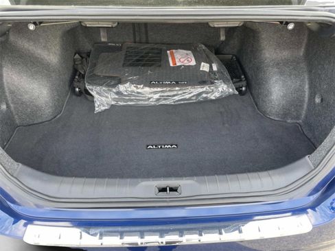 Certified 2023 Nissan Altima 2.5 SR image 14