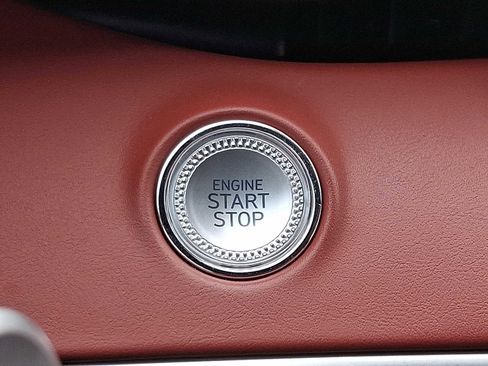 Used 2023 Genesis GV70 2.5T w/ Sport Prestige Package image 24