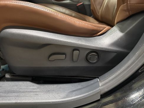 Used 2020 Subaru Outback Touring XT image 13