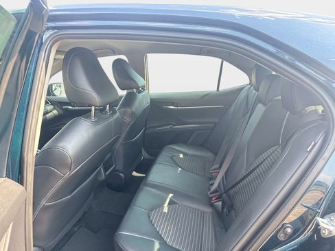 Used 2021 Toyota Camry SE image 13