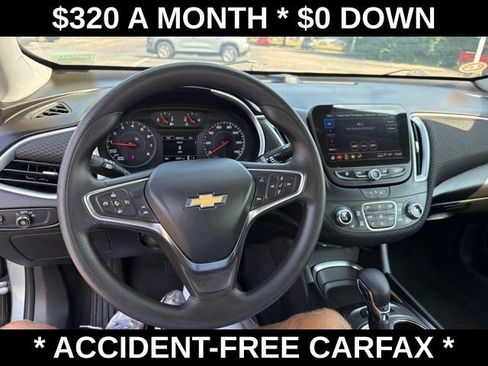 Used 2024 Chevrolet Malibu LT FWD image 31
