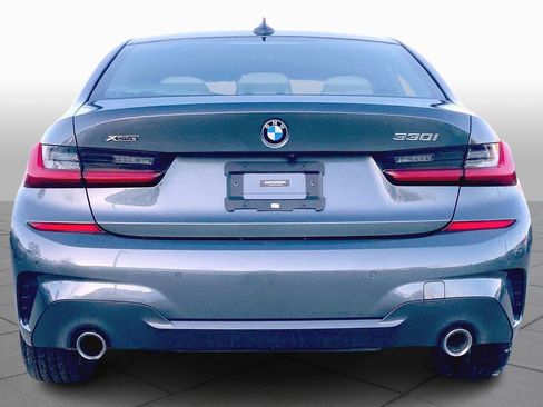 Used 2019 BMW 330i xDrive Sedan w/ M Sport Package image 5