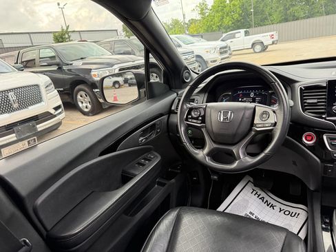 Used 2021 Honda Passport Touring image 18