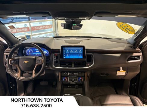 Used 2023 Chevrolet Suburban High Country AWD/4WD image 7